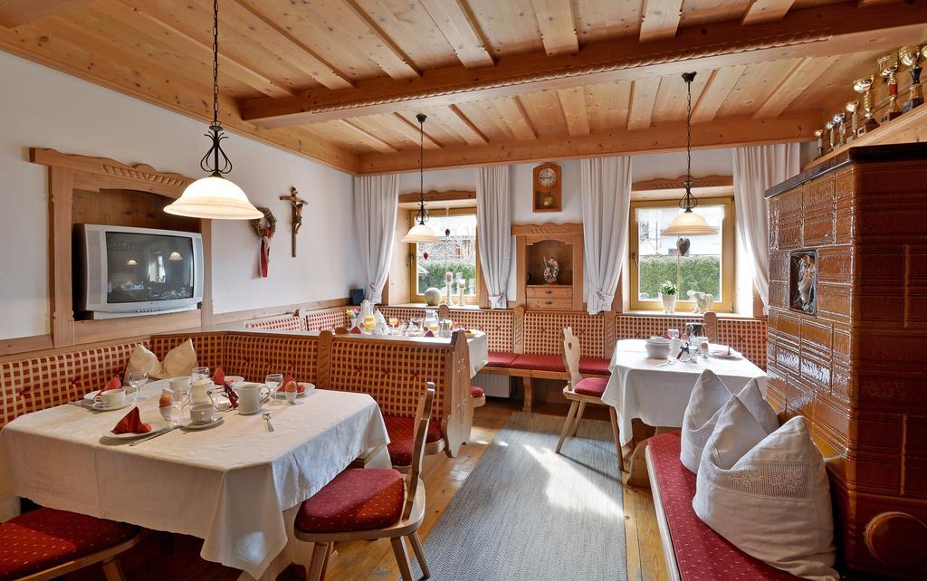 Huettschmiedhof Villa Kossen Room photo